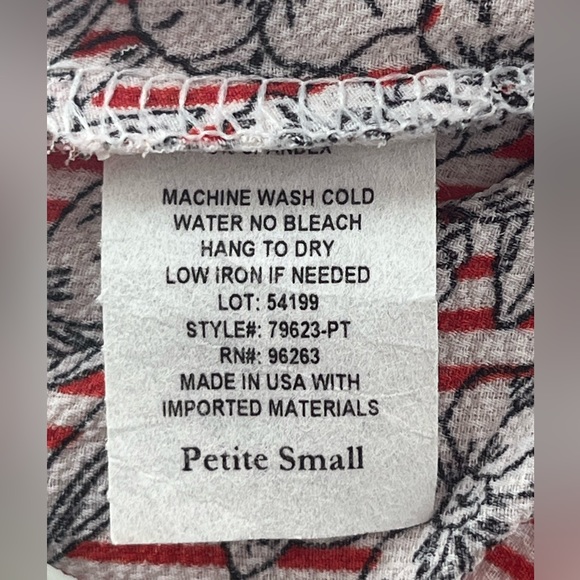 Tiffany and Grey size petite S blouse - Picture 8 of 8